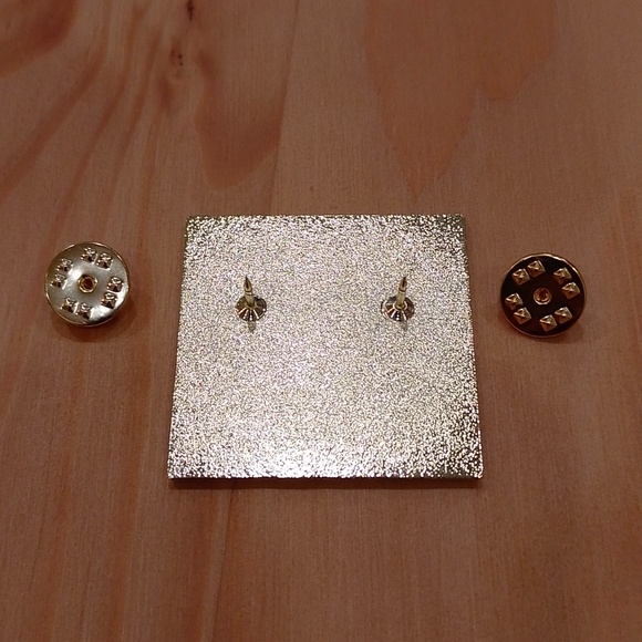 🆕 Taylor Swift Reputation Enamel Pin Brooch - Picture 5 of 9